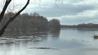 Лидские спасатели мониторят ситуацию на реке Неман
