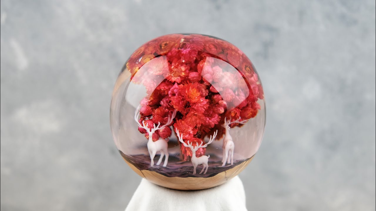 Making a resin globe from elk deer and flowers YouTube