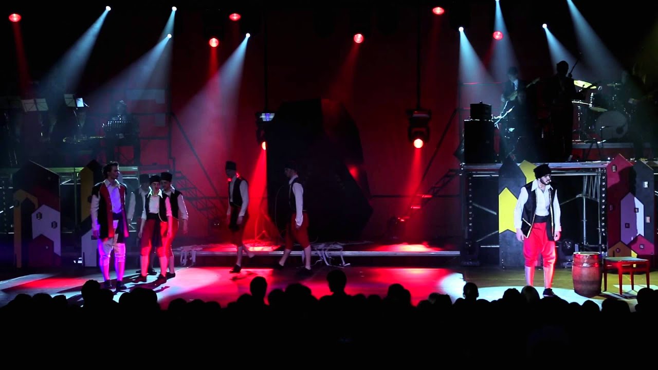 Dievas iš mašinos - 9 - Brolijos sukilimas