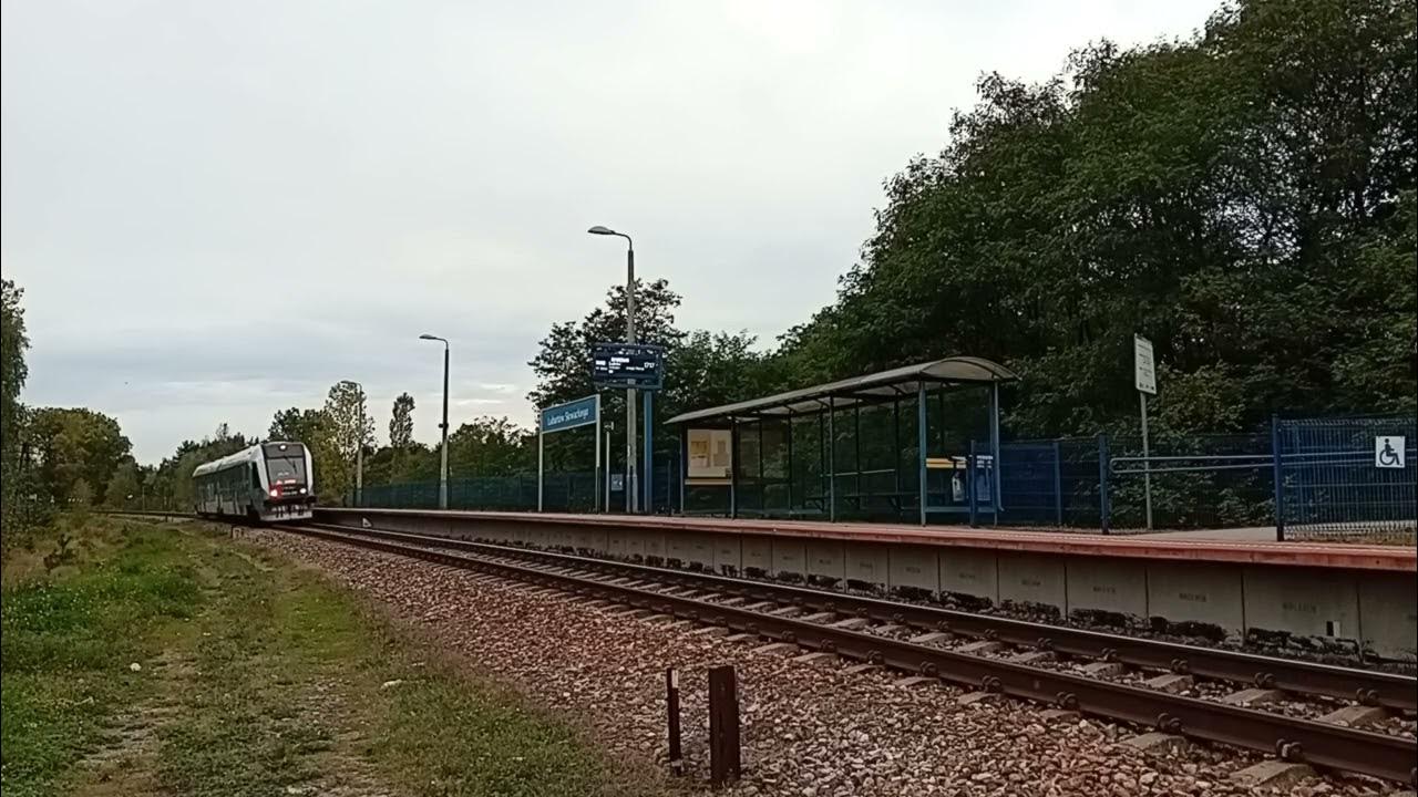 Pociąg REG22907 Lublin Główny-Łuków, wjazd na stację Lubartów ...