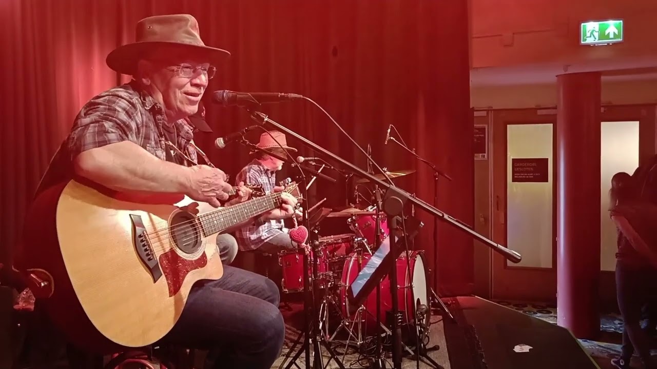 Neil Young medley Rocking In The Free World by ACE in poppodium Boerderij Zoetermeer 31 maart 2024.