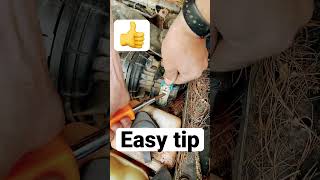 How to unplug those stubborn wire connectors on your car￼￼
