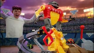 Monster Jam World Finals Smash & Bash Toy Playset 🤖🚜