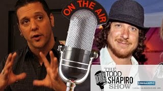 George Stroumboulopoulos - STROMBO: A Candid Look!