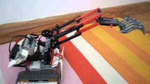 Lego Mindstorms EV3 Double-arm grabber - www.mindstorms360.wordpress.com