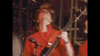 Duran Duran in New York 1982, but it's only when they show bass player