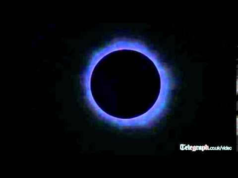 Total solar eclipse delights Australians