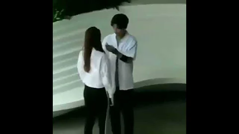 Luhan And Guan Xiao Tong Cute Moment - DayDayNews