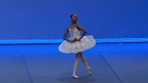 Grand Pas Classique - Rebecca Stewart