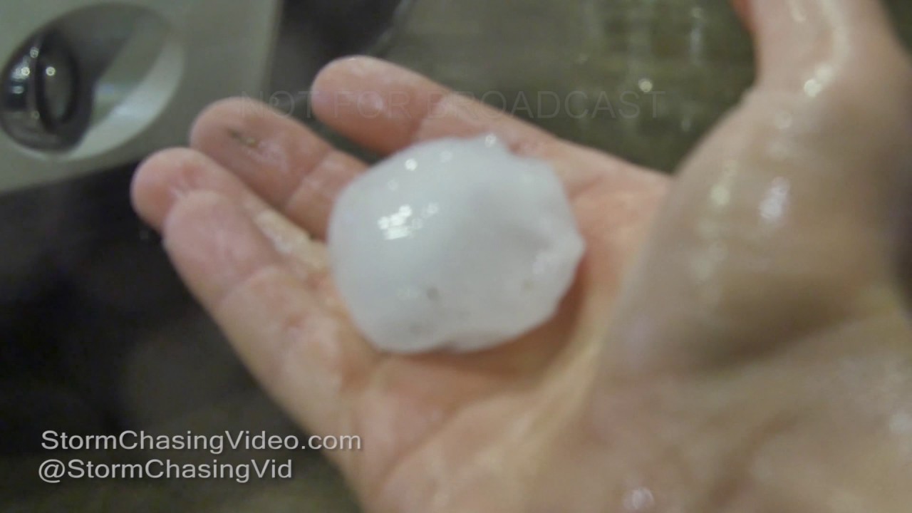 Large Hail Hammers Denton, TX - 3/24/2017
