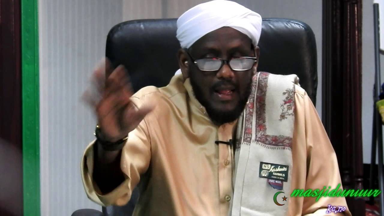 kitabka cumdatul axkaam Q12 sh,saalax mucalim cabdullahi kc