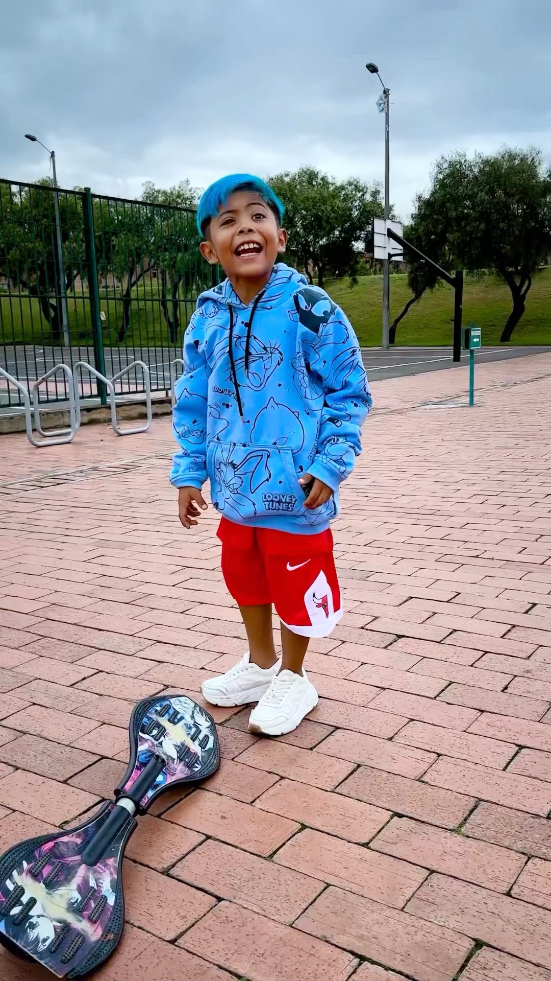 JUGANDO CON @Layaraoficial #santi