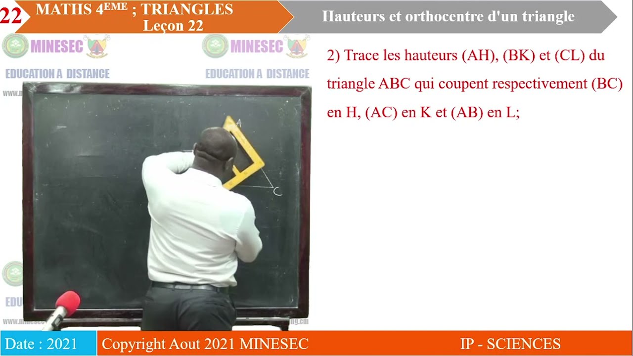 IPSC MATHEMATIQUE 4ème Leçon 22 Hauteurs et orthocentre d'un triangle