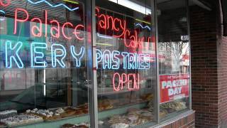 Vignette de la vidéo "Paczki Day ~ Polish Muslims"