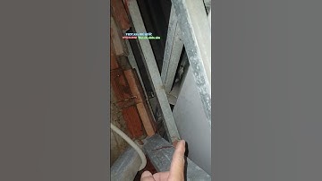 nhà bị thấm dột mái ngói