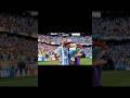 【ワールドカップ乱入】勇気と感動をくれた選手の皆様に花束を届けてきました!#worldcup #soccer #ワールドカップ