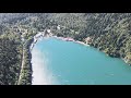 красивое озеро Рица (Абхазия)