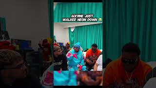 I walk shit down😂😂 Content