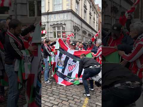 Cementing connections between Athletic & Newcastle fans 🖤 #championsleague