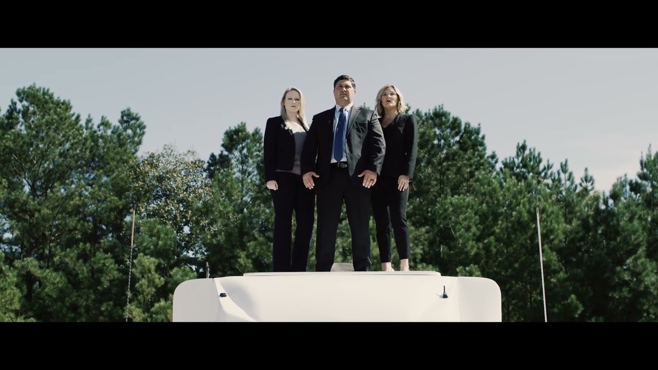 Injured in a Trucking Wreck? Call Mezrano Law TODAY