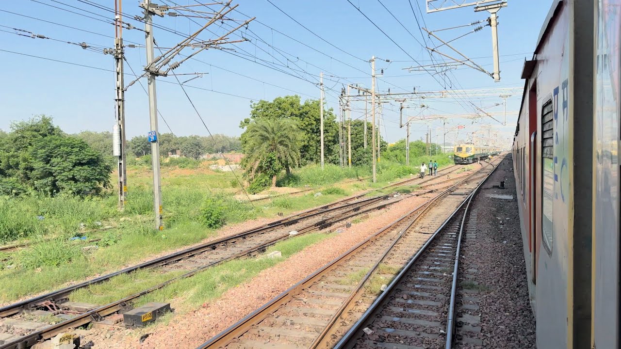 Part -4 Mahananda express15484OldDelhi To Alipur Duar Junction Train Stop Ghaziabad Junction railway