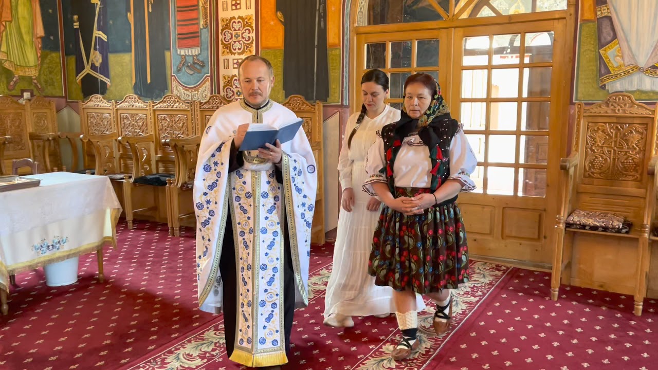 Taina botezului în Săliștea de Sus, Maramureș