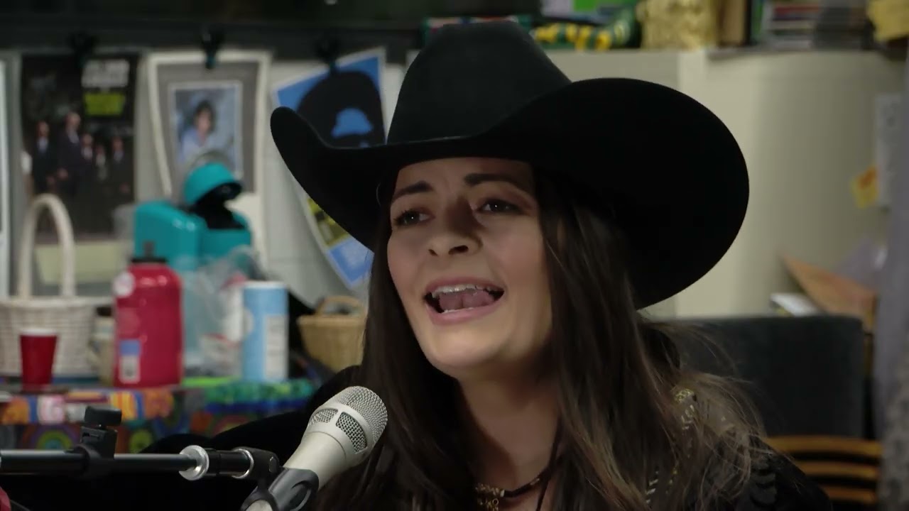 Olivia Wolf - High Life