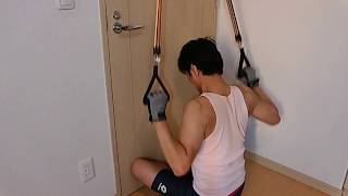 トレーニングチューブでラットプルダウン　その2