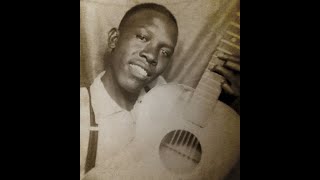 Robert Johnson - Crossroad Blues (The King of Delta Blues) chords