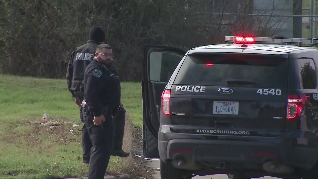 Police take suspect into custody after more than 5-hour standoff at car ...