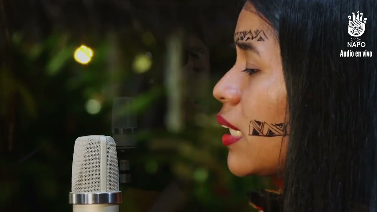 Kawsayra Llakishun & Roxana Tanguila