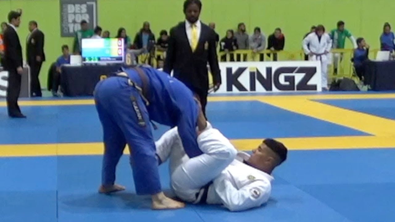 Victor Hugo v Khasan Varando / European Championship 2018
