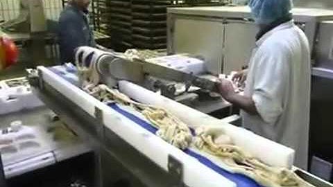 BID ON EQUIPMENT: Item 102742 - BAYNFLAX Pie Stamping Line