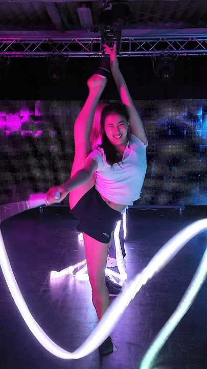 Blackpink - BOOMBAYAH with LED Ribbons!!