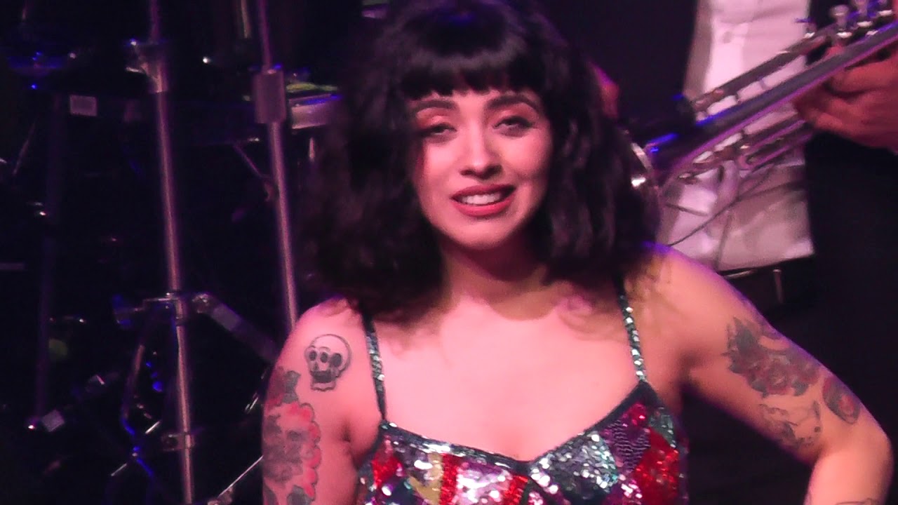 Mon Laferte Quedate Esta Noche 2019