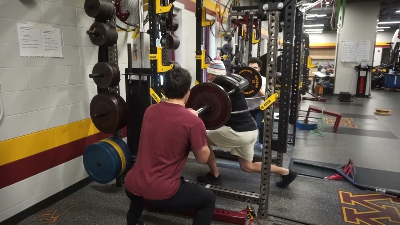 Split Squat Marrs Bar Eccentric