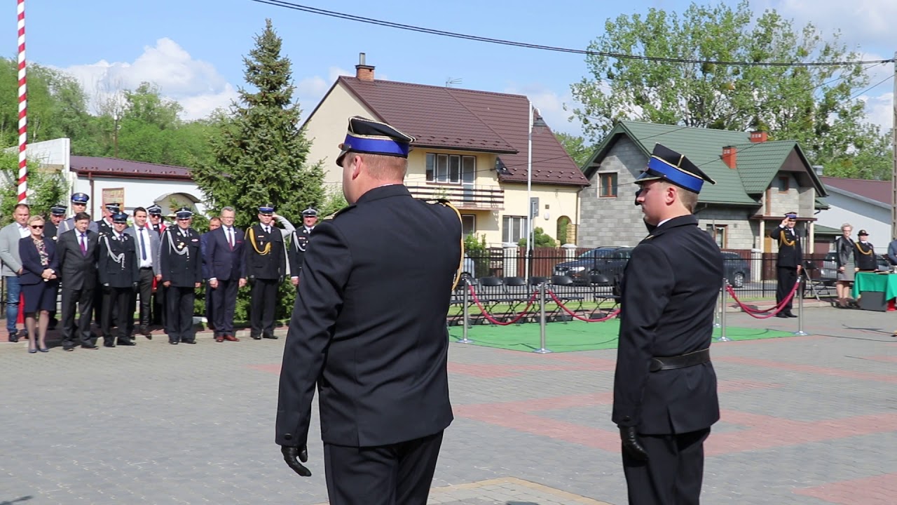 Powiatowe Święto Strażaka w Zwoleniu -  Złożeniu meldunku