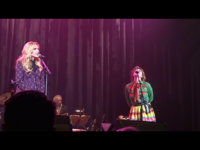 here are some very sad christmas songs courtesy of alison krauss alison krauss christmas song