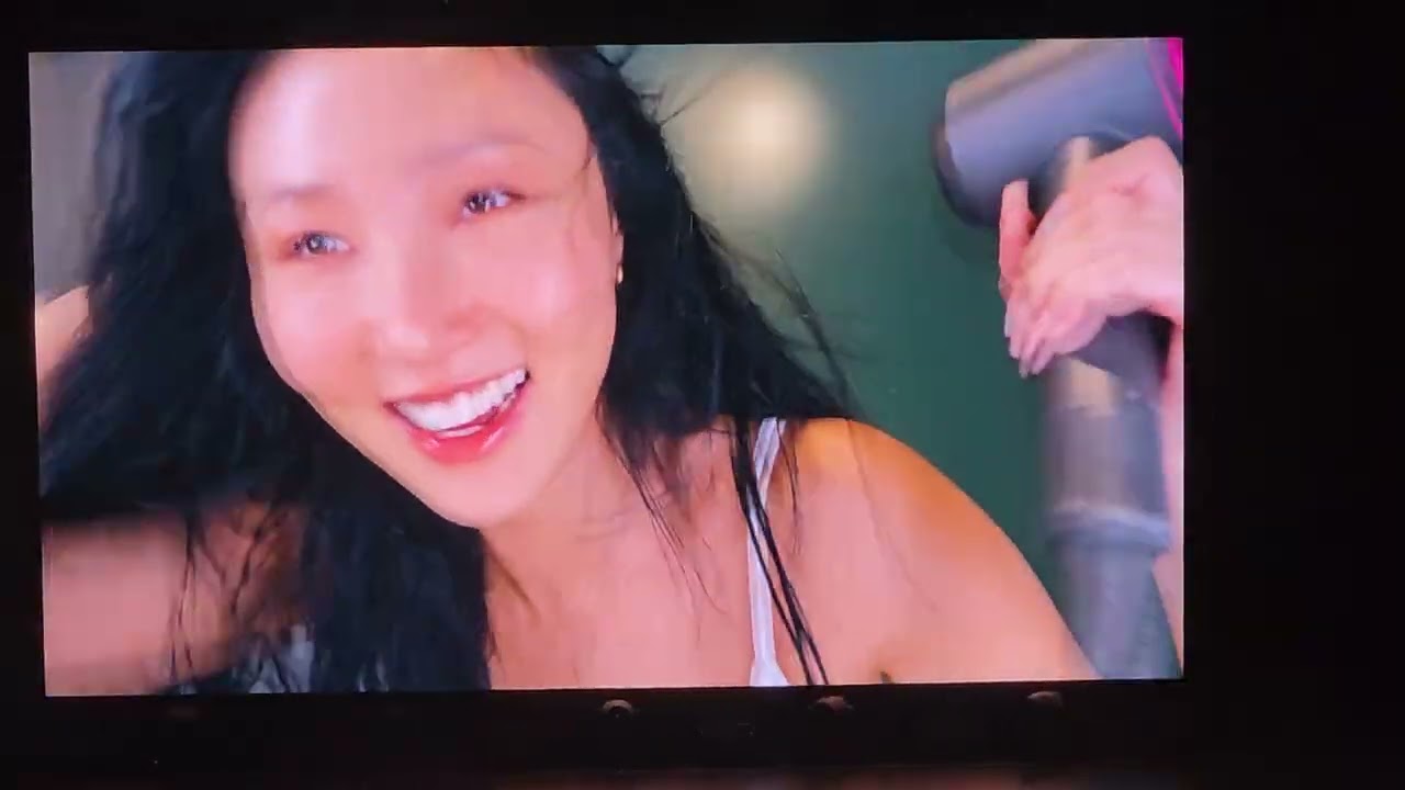 20250913／Hwasa 高流／第一段換場影片