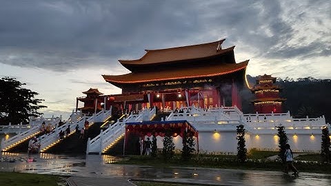 Peresmian vihara Tri Dharma Bumi Raya Kulor/ shui kheu Thai pak kung kung (Singkawang)