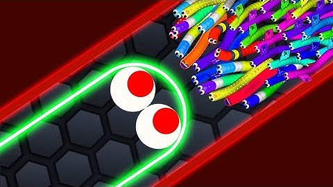 Slither.io Troll Tiny Snake vs Giant Noob Snakes - Epic Slitherio Gameplay