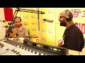 Watch Daaru Desi singer Benny Dayal unplugged in Mirchi Studios.
