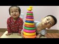 Learn Colors with Stacking Rings | で色を学ぶ 赤ちゃんの幼児 - 子供のための色づ