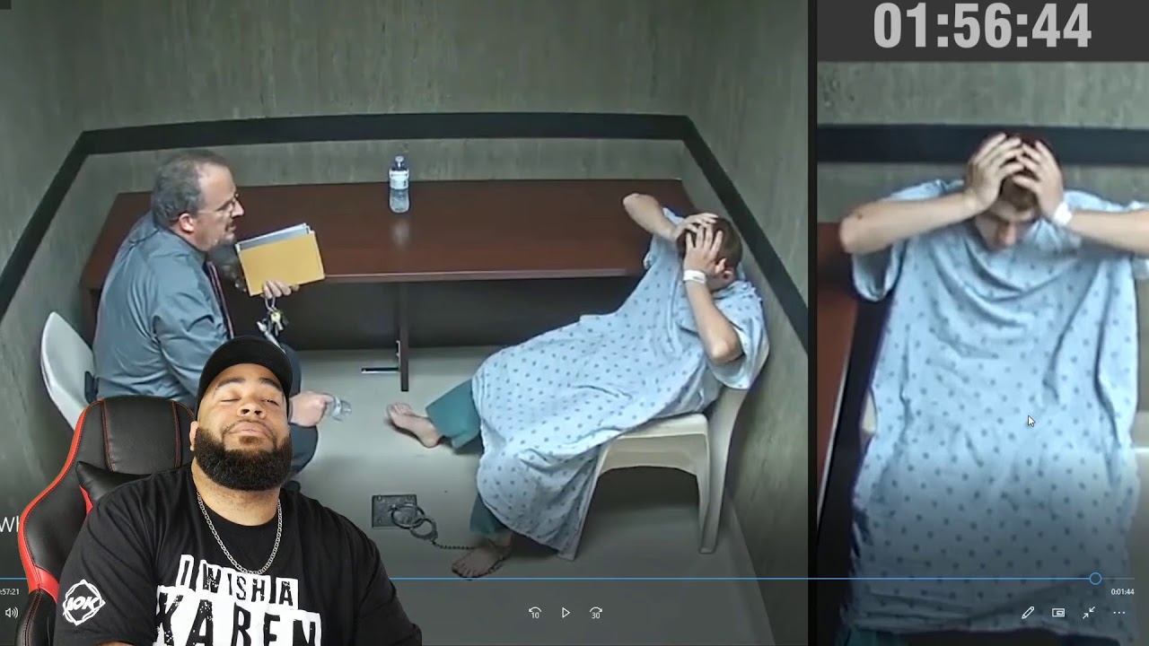 What pretending to be crazy looks like  | LIVE REACTION