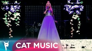 Delia - Ce are ea (Official Video Live)