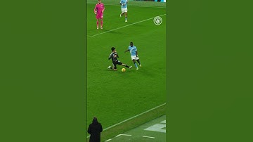 Jeremy Doku 💨 #football #running #mancity #premierleague #shorts #skills #jeremydoku #youtubeshorts