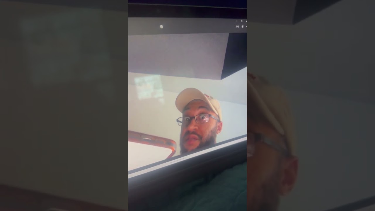 Drop My Nuts On sesame 