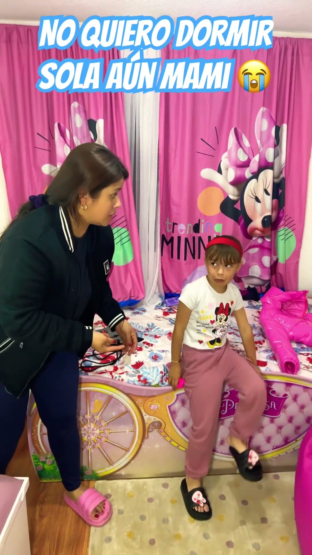 No me gusta dormir sola aún ?#humor #comedia #shortviral #fypviralシ #familiaibañez