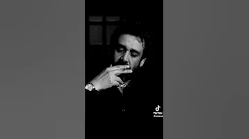 حالات واتساب حزينة كريم عبد العزيز واقف مصدوم في مرايتي 