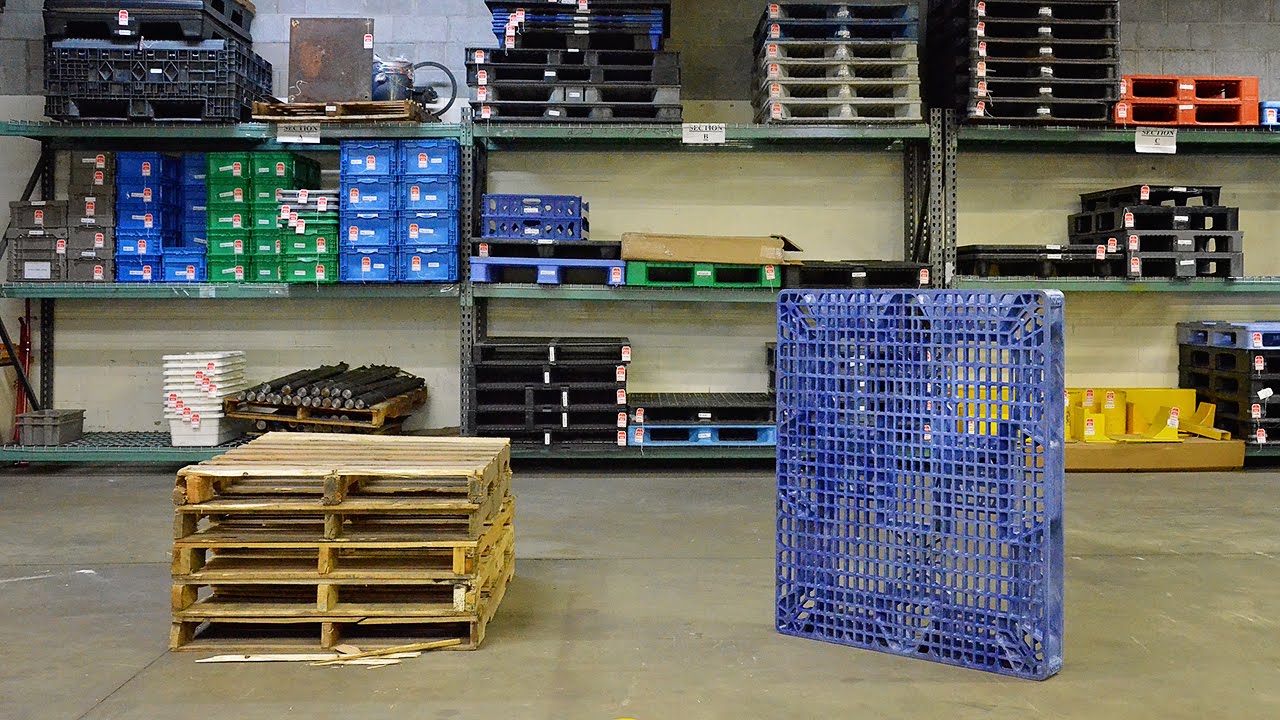 Plastic Pallets Versus Standard Wood Pallets